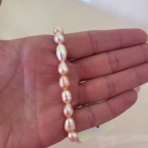 Freshwater Pearl Bracelet - 3 inches - Picture 1 of 3
